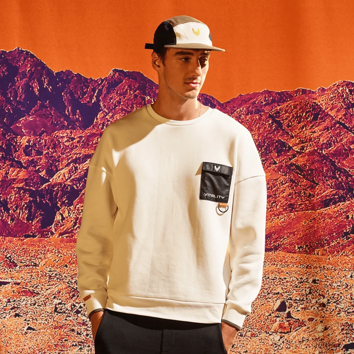 Crewneck Watch Us beige – Image 4