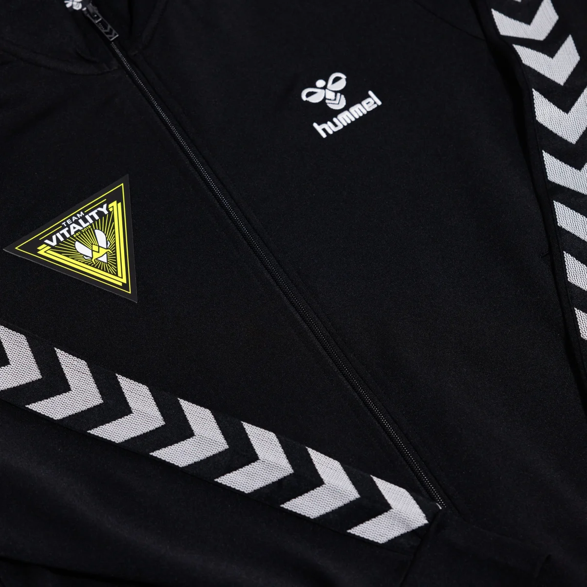 Veste hummel Pro Kit 2023 – Image 4