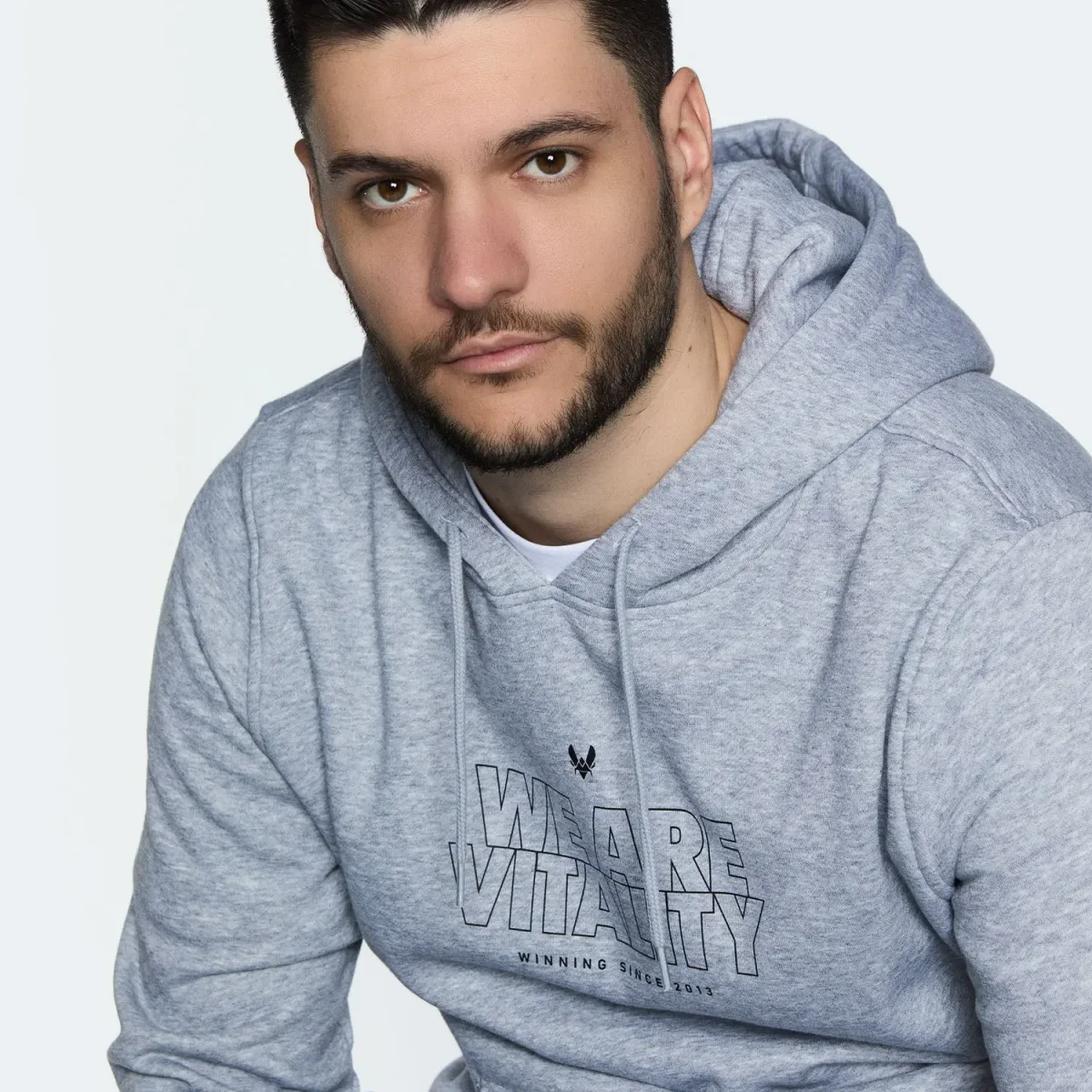 Hoodie Essentials Vitality gris – Image 6