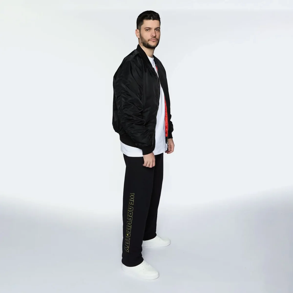 Jogging Essentials Vitality noir – Image 3