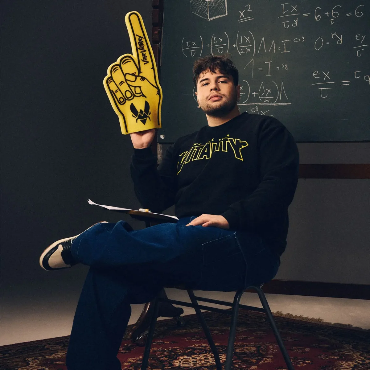 Crewneck Vitality University 2025 – Image 8