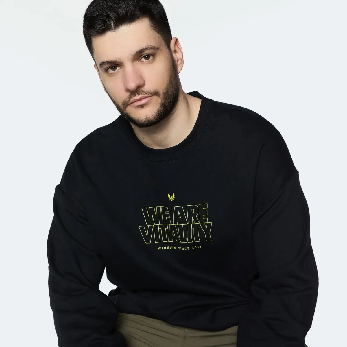Crewneck Essentials Vitality noir – Image 5
